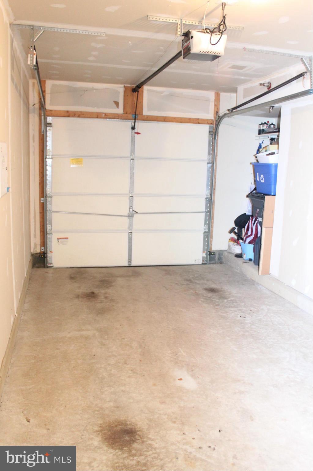 EAST MARKET AT FAIR LAKE - Residential