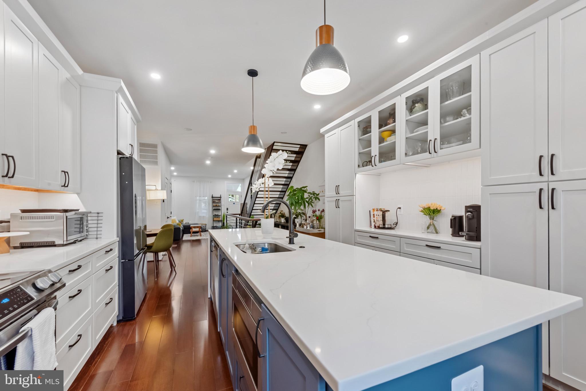 HAMPDEN HISTORIC DISTRICT - Residential Lease