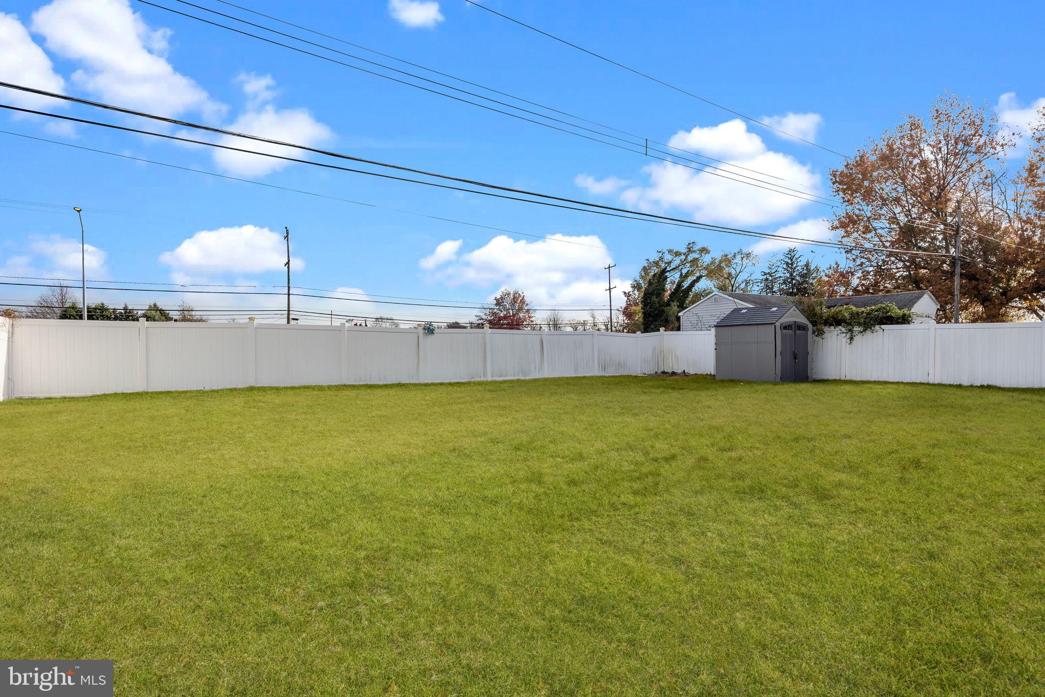 CRABTREE HOLLOW - Residential