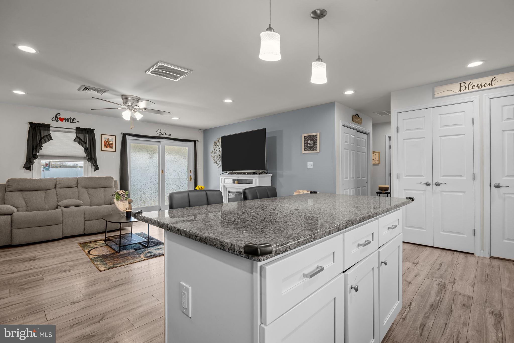 CRABTREE HOLLOW - Residential