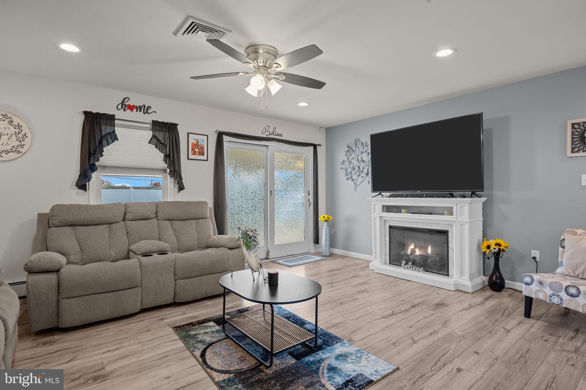 CRABTREE HOLLOW - Residential