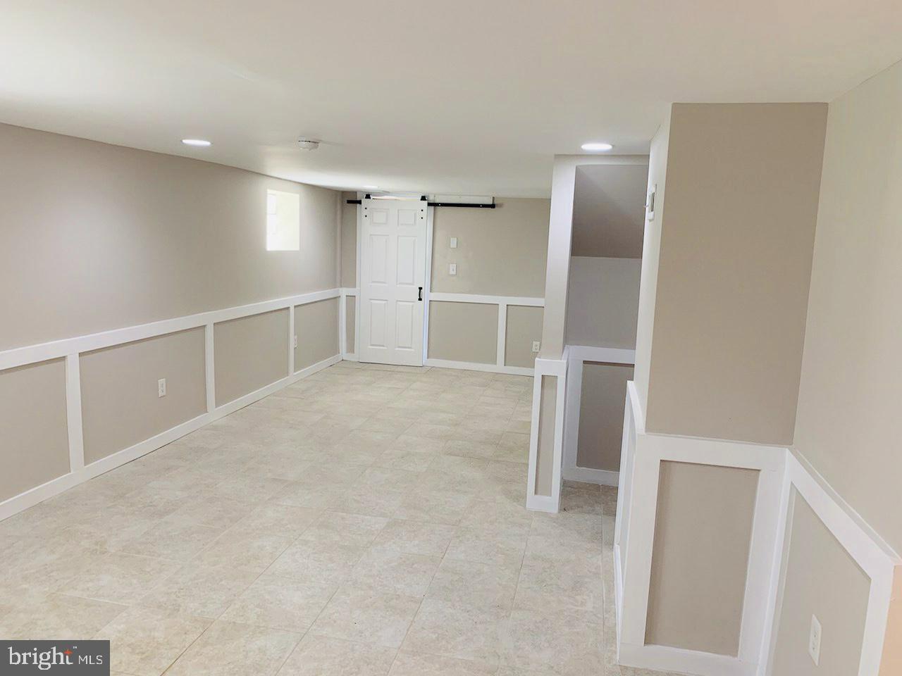 WOODSIDE - Residential