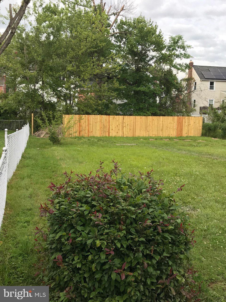 WOODSIDE - Residential