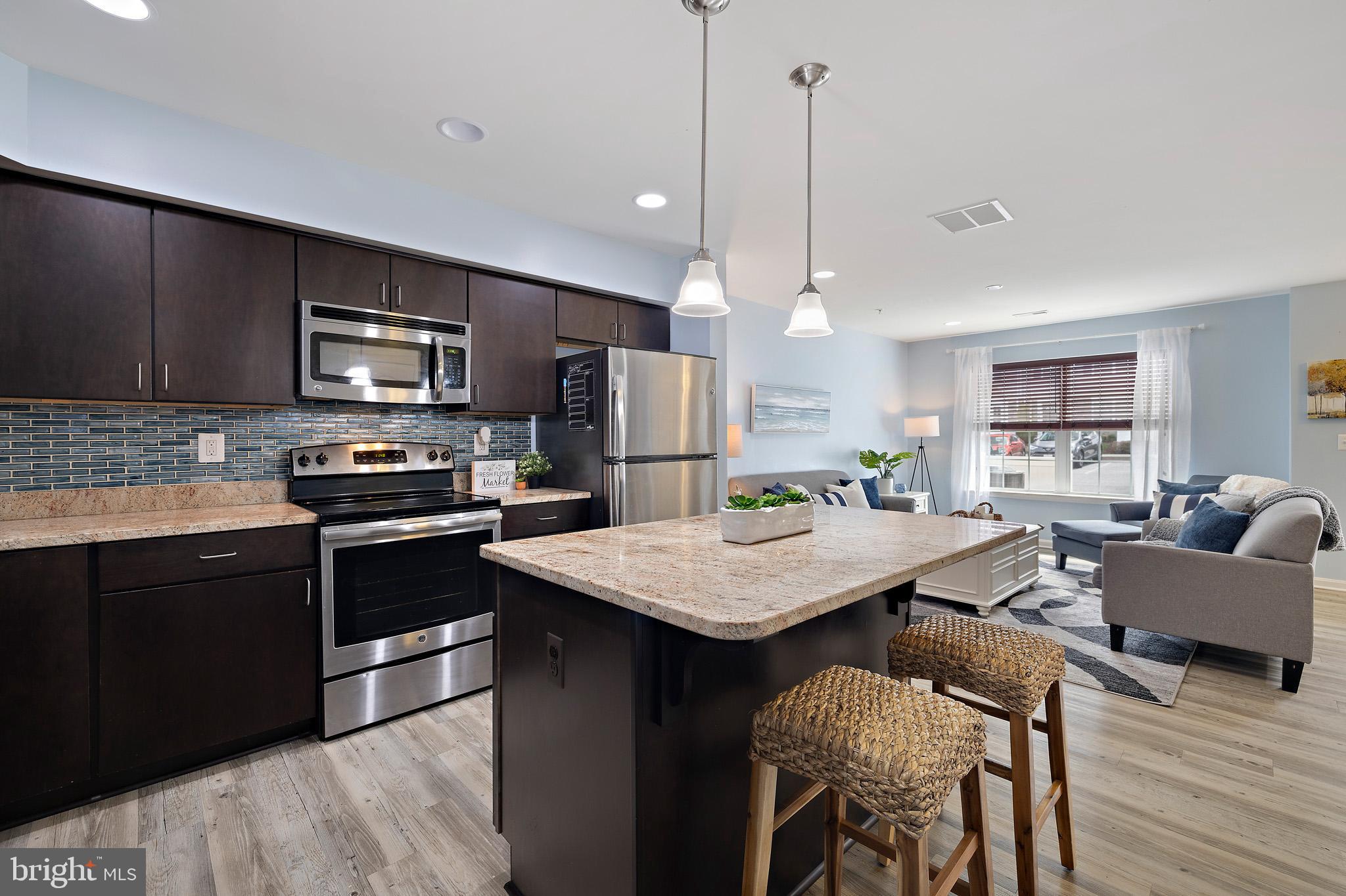 RESERVOIR RIDGE - Residential