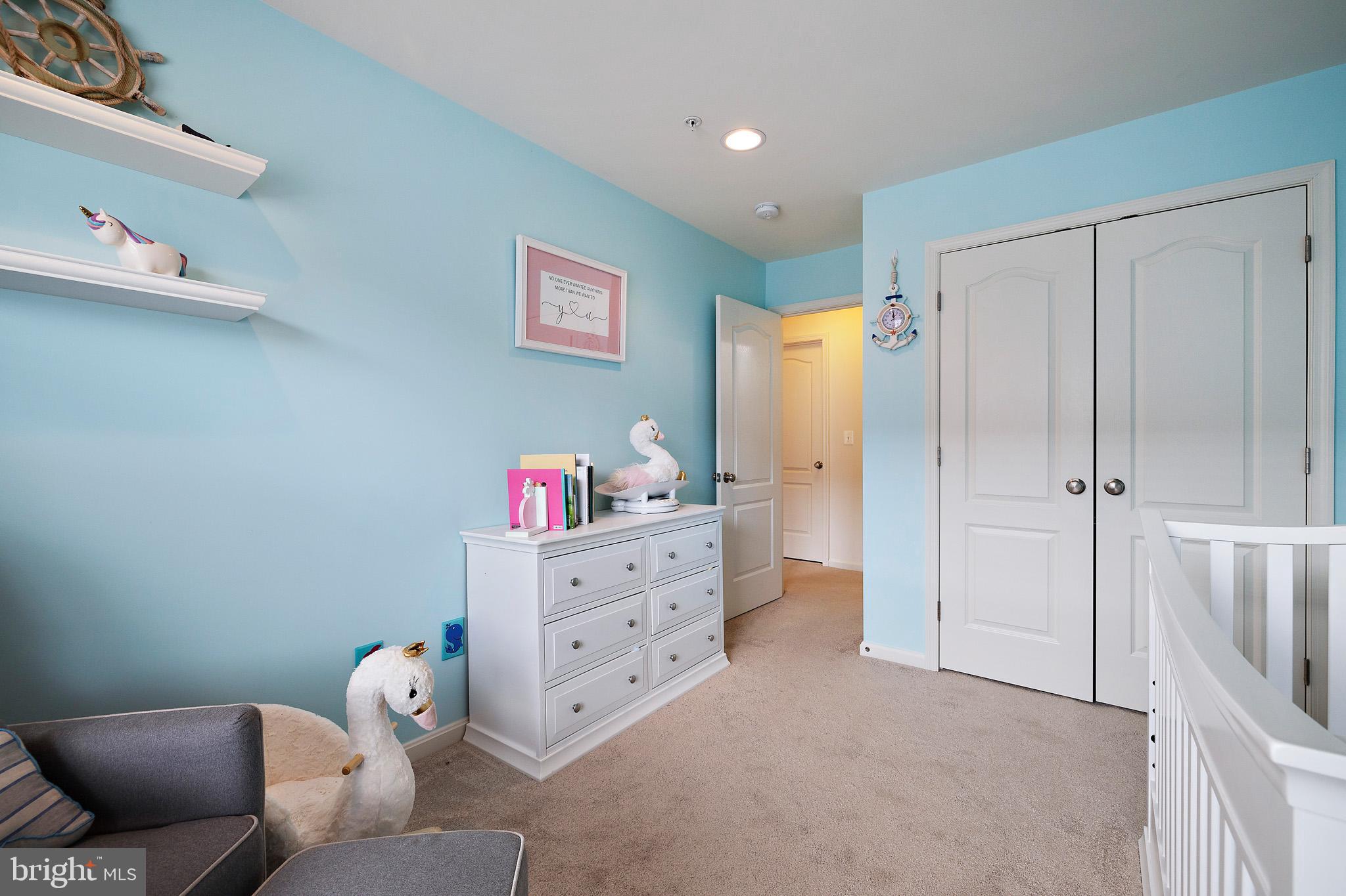 RESERVOIR RIDGE - Residential