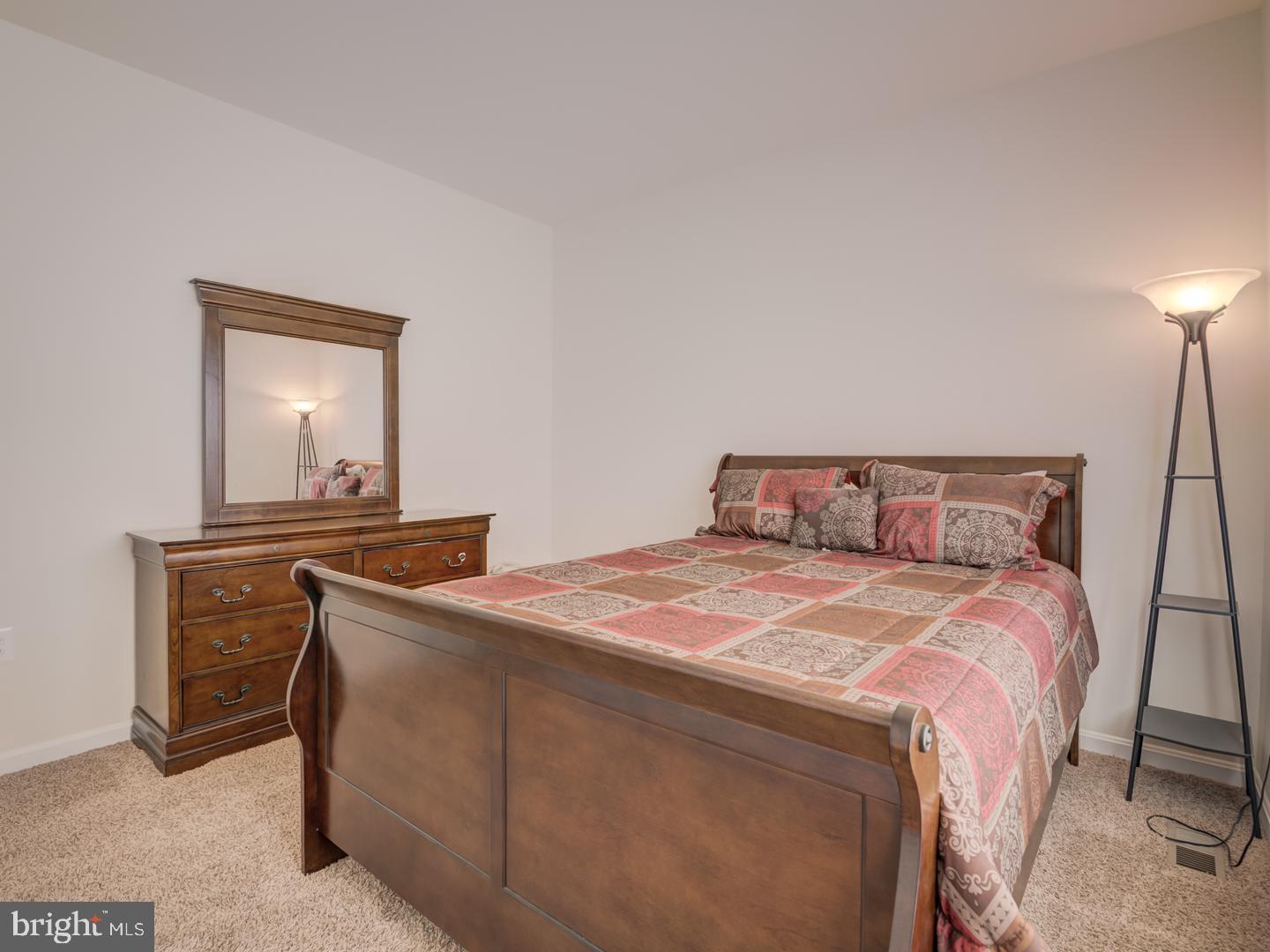 PINEY GROVE ESTATES - Residential