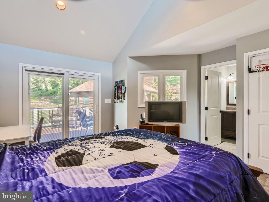 BUCKHORN - Residential