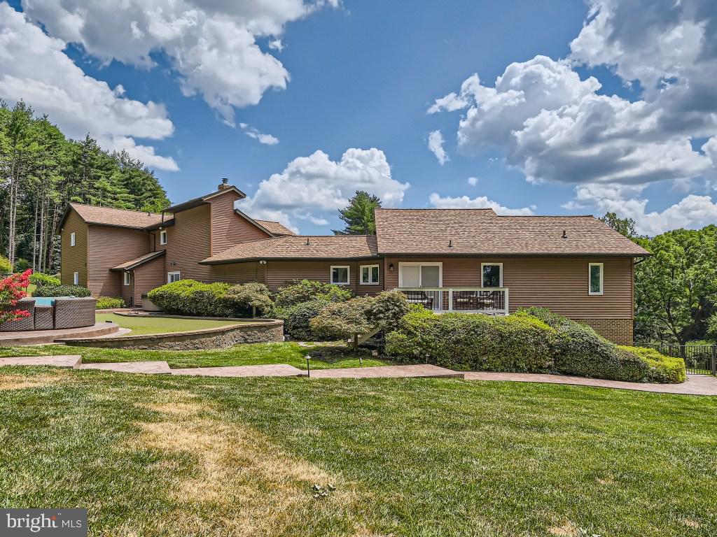 BUCKHORN - Residential