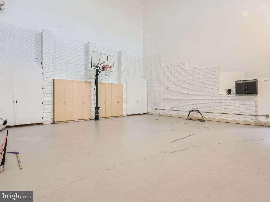 BUCKHORN - Residential