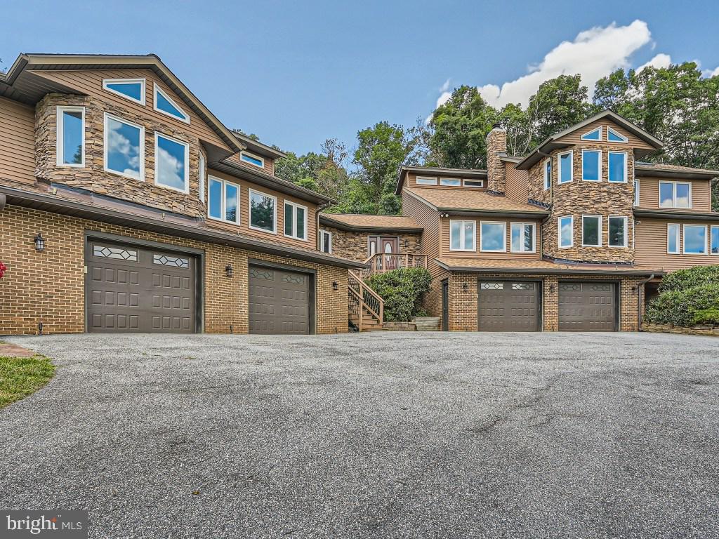 BUCKHORN - Residential