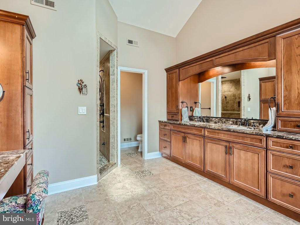 BUCKHORN - Residential