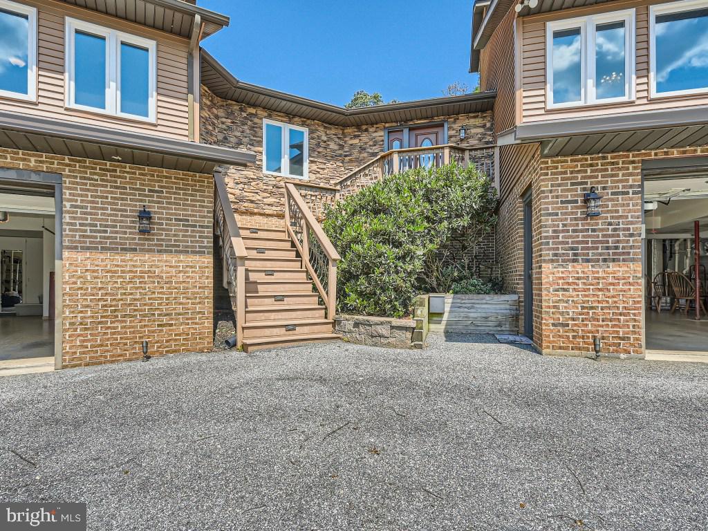 BUCKHORN - Residential