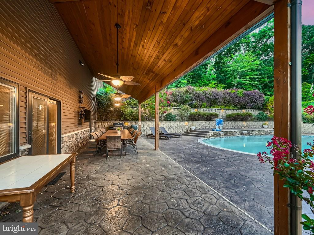 BUCKHORN - Residential