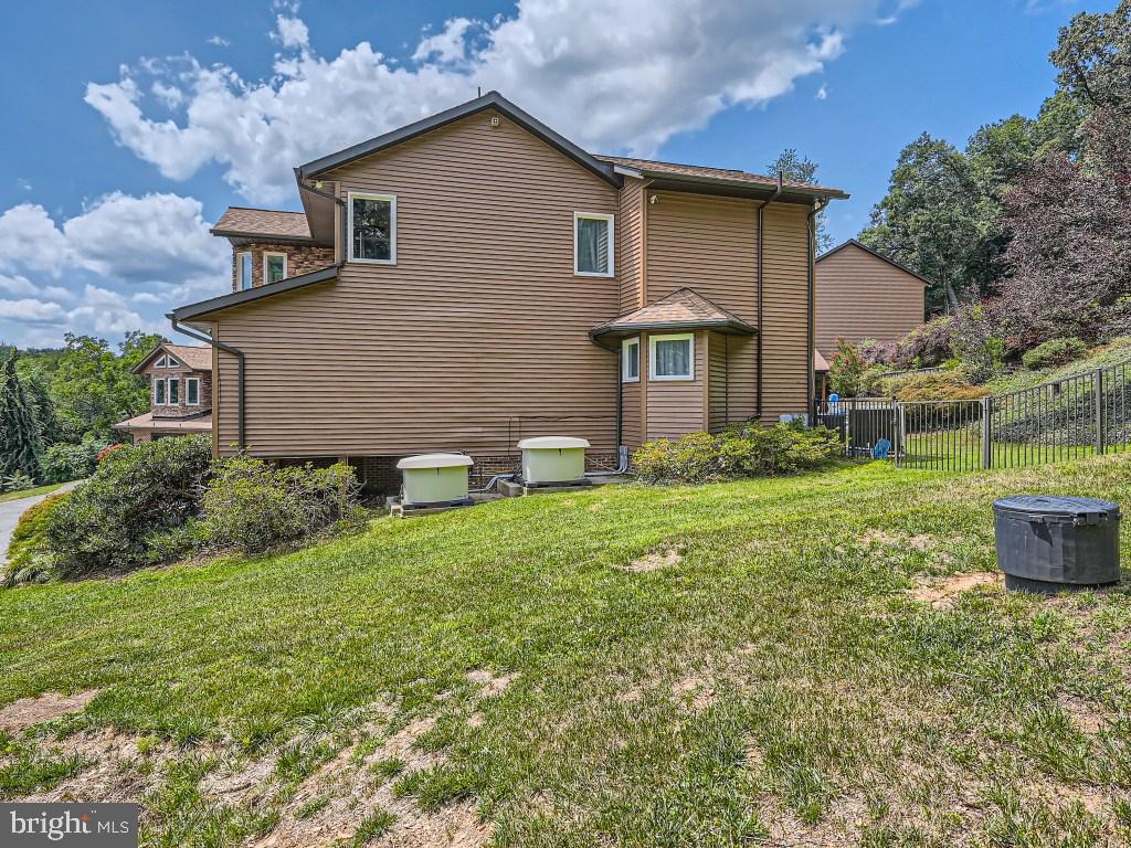 BUCKHORN - Residential