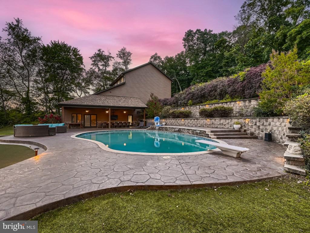 BUCKHORN - Residential