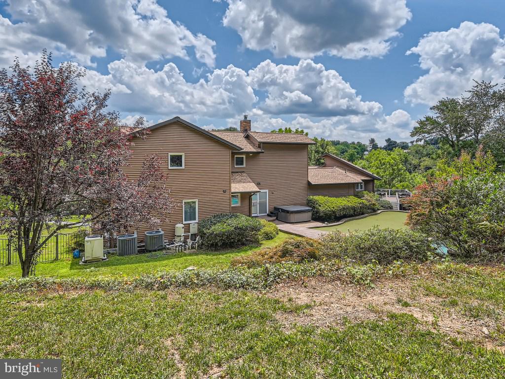 BUCKHORN - Residential