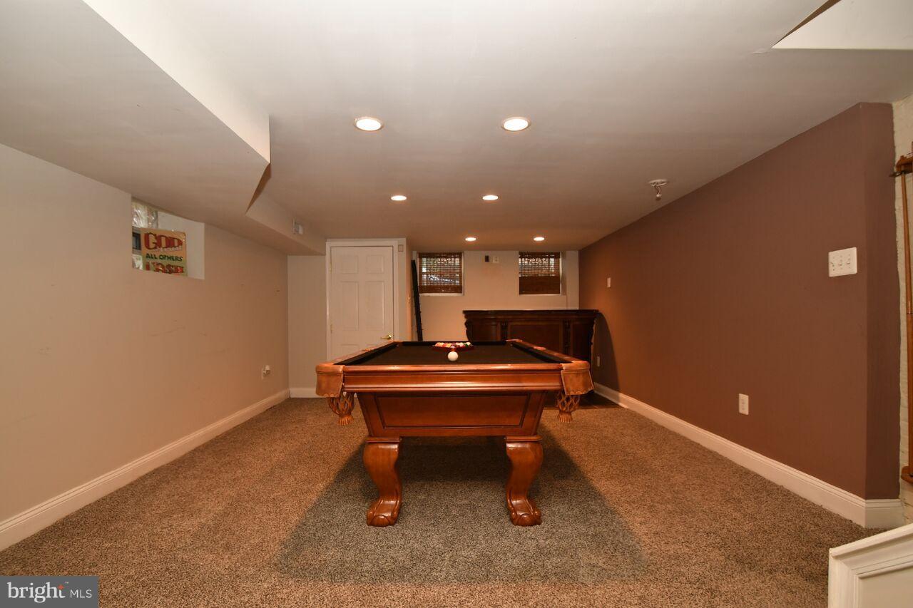 HIGHLANDTOWN - Residential Lease