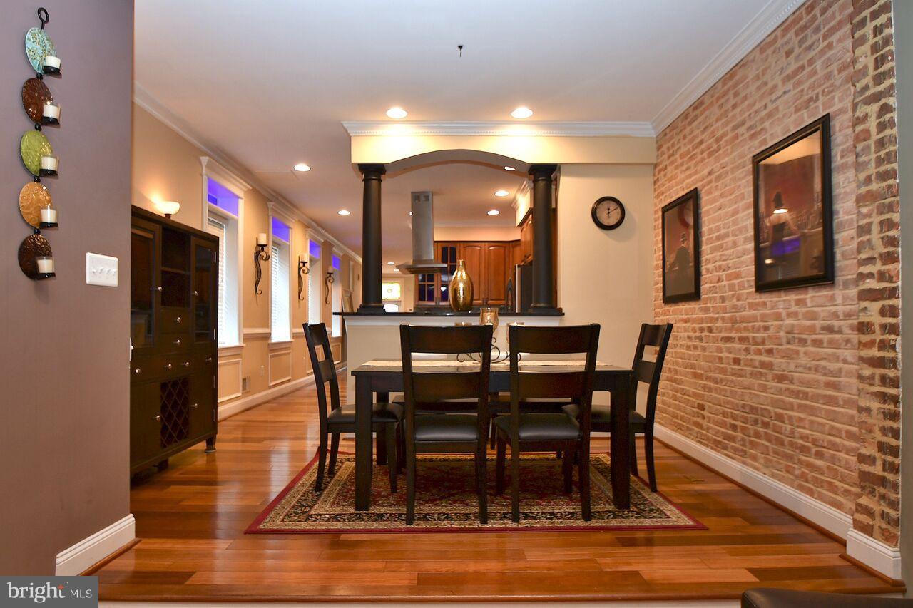 HIGHLANDTOWN - Residential Lease