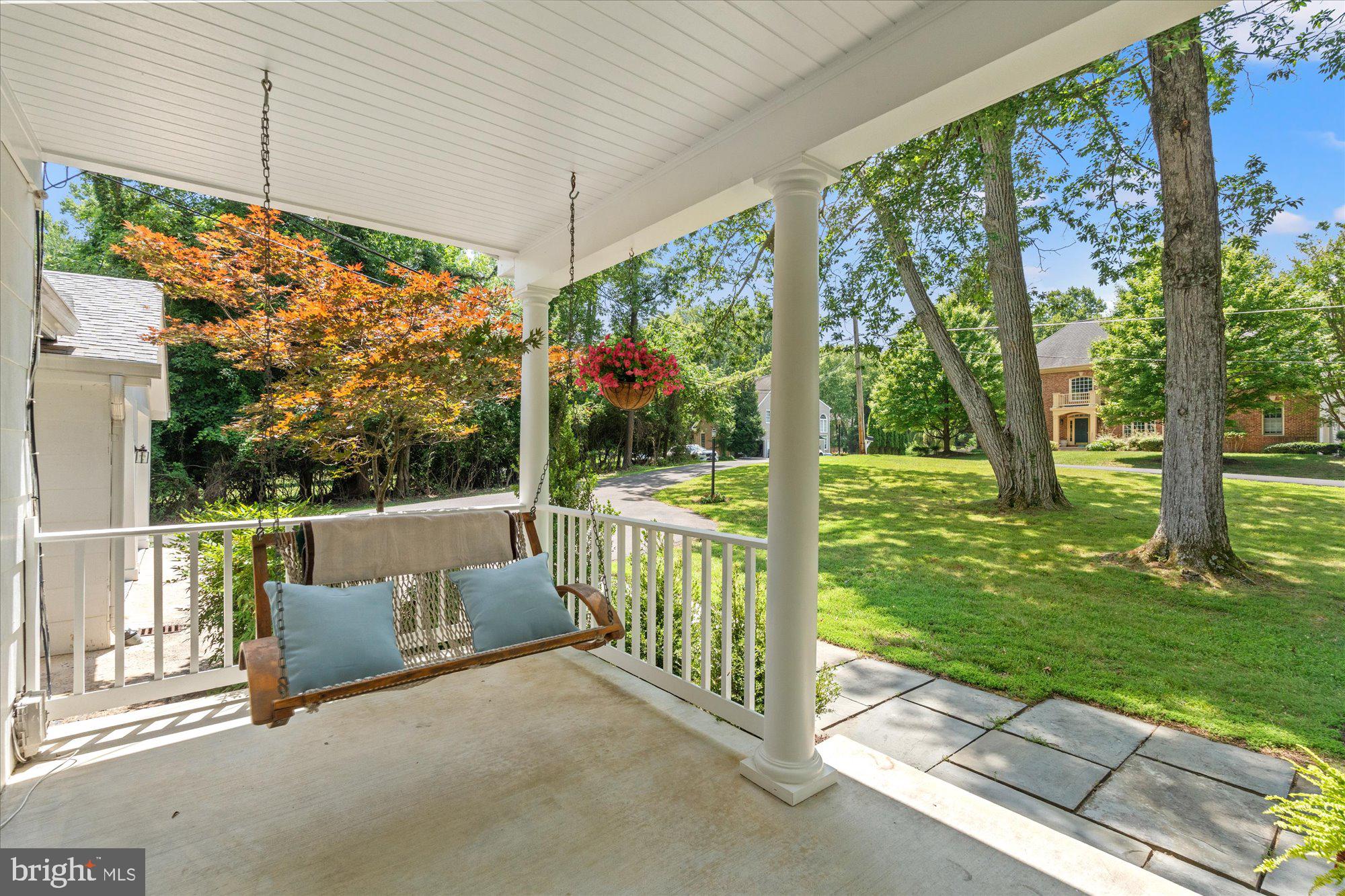 2627 FIVE OAKS ROAD