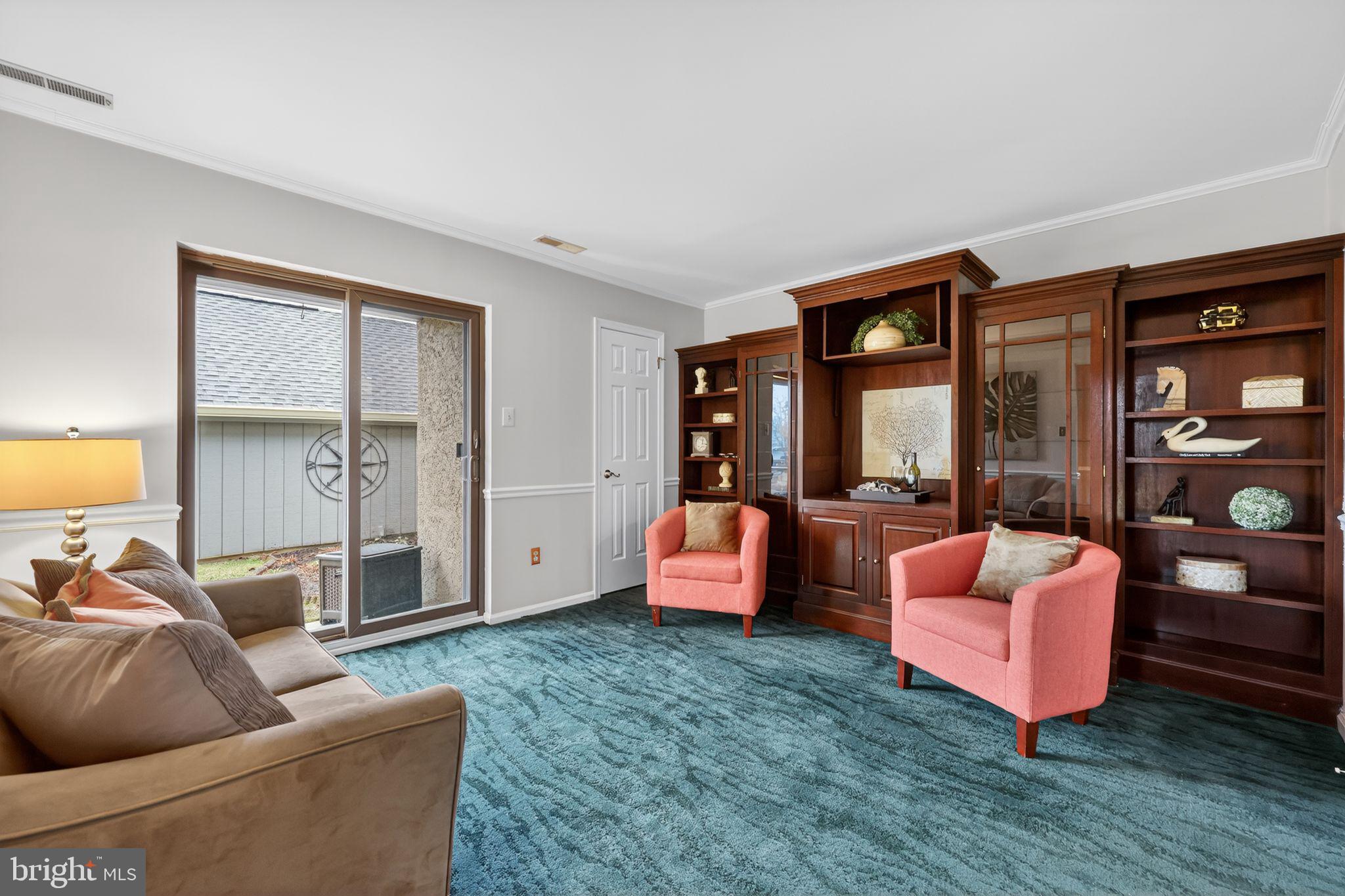 YARDLEY CORNERS - Residential