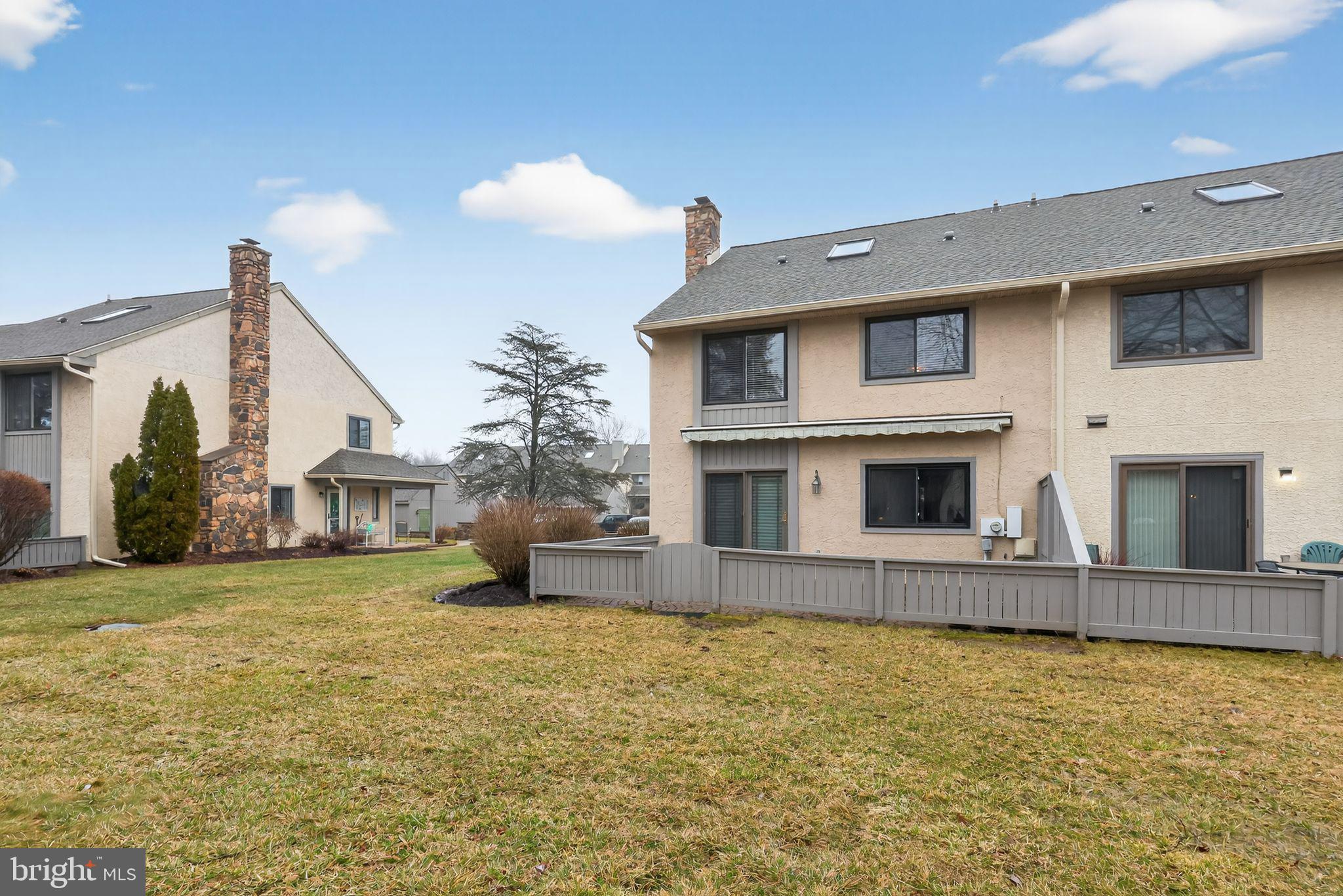 YARDLEY CORNERS - Residential