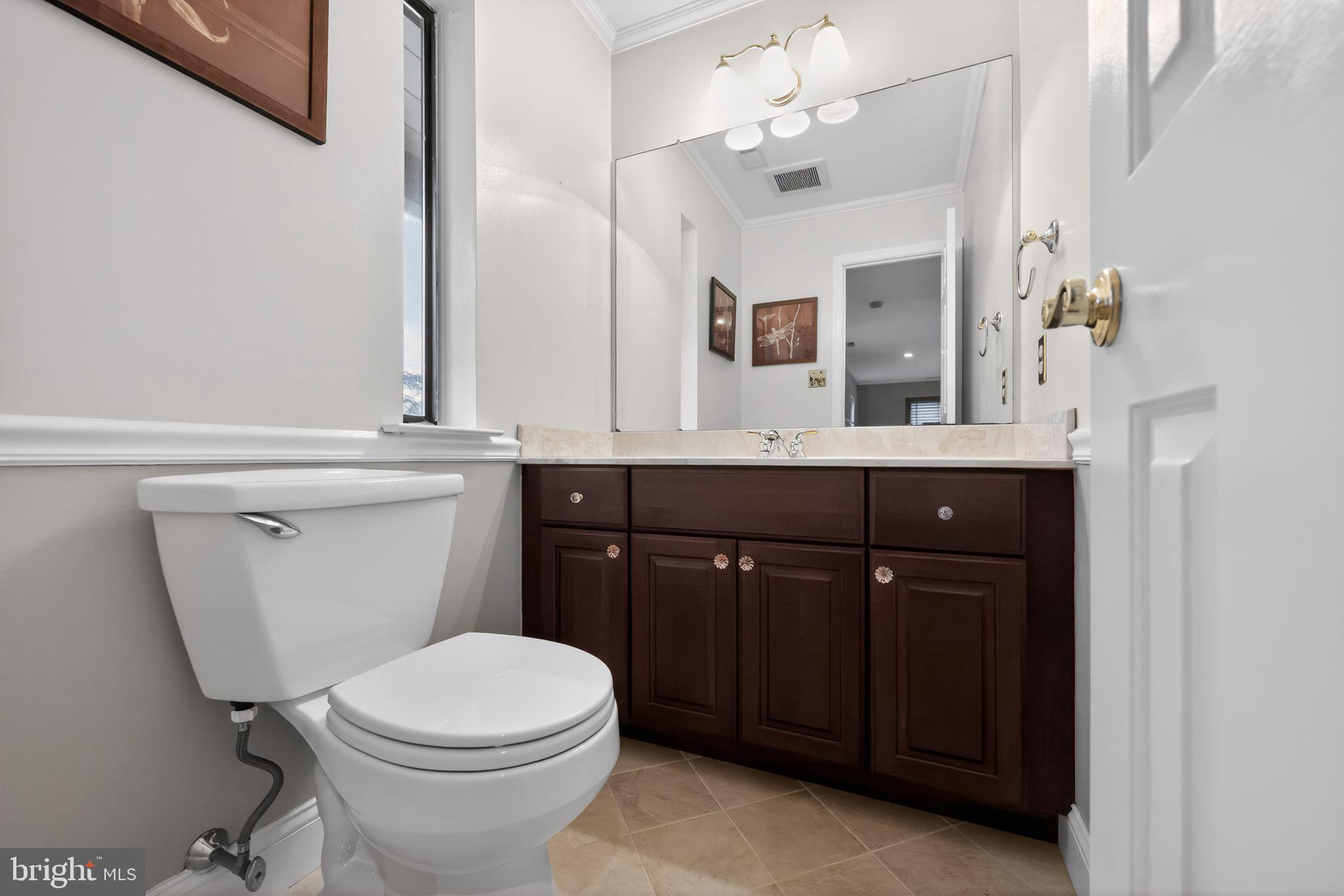 YARDLEY CORNERS - Residential