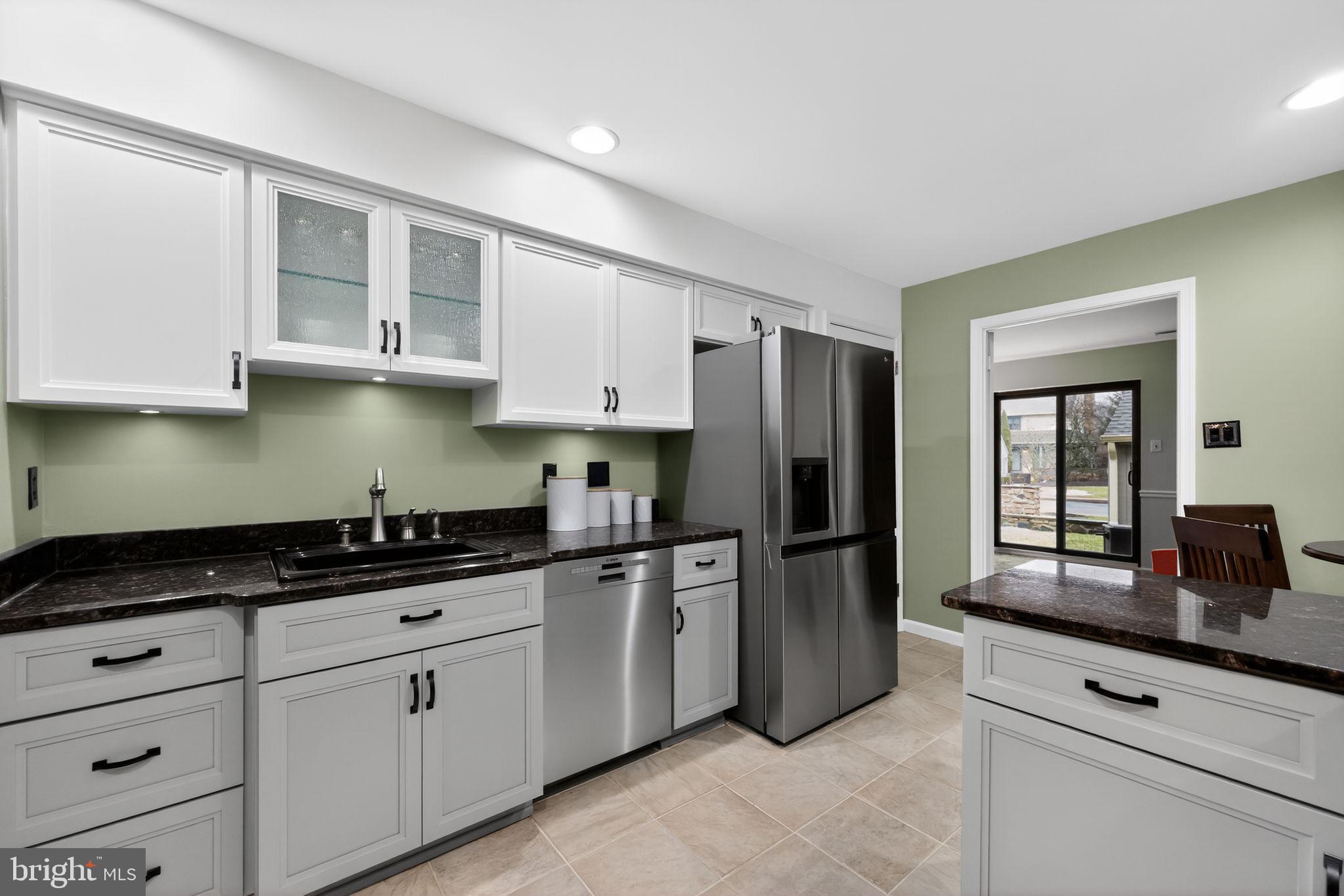 YARDLEY CORNERS - Residential