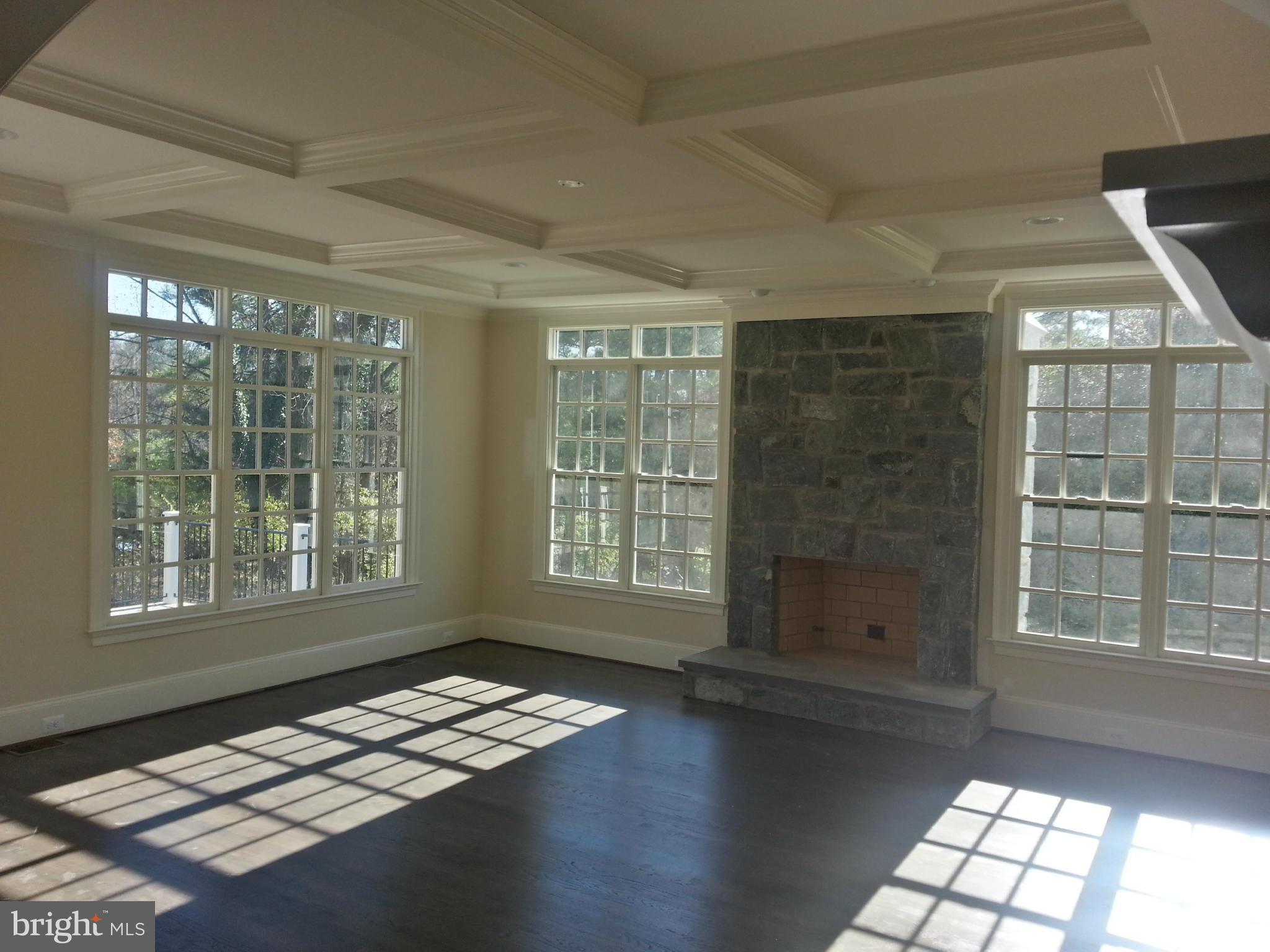 WOODHAVEN - Residential