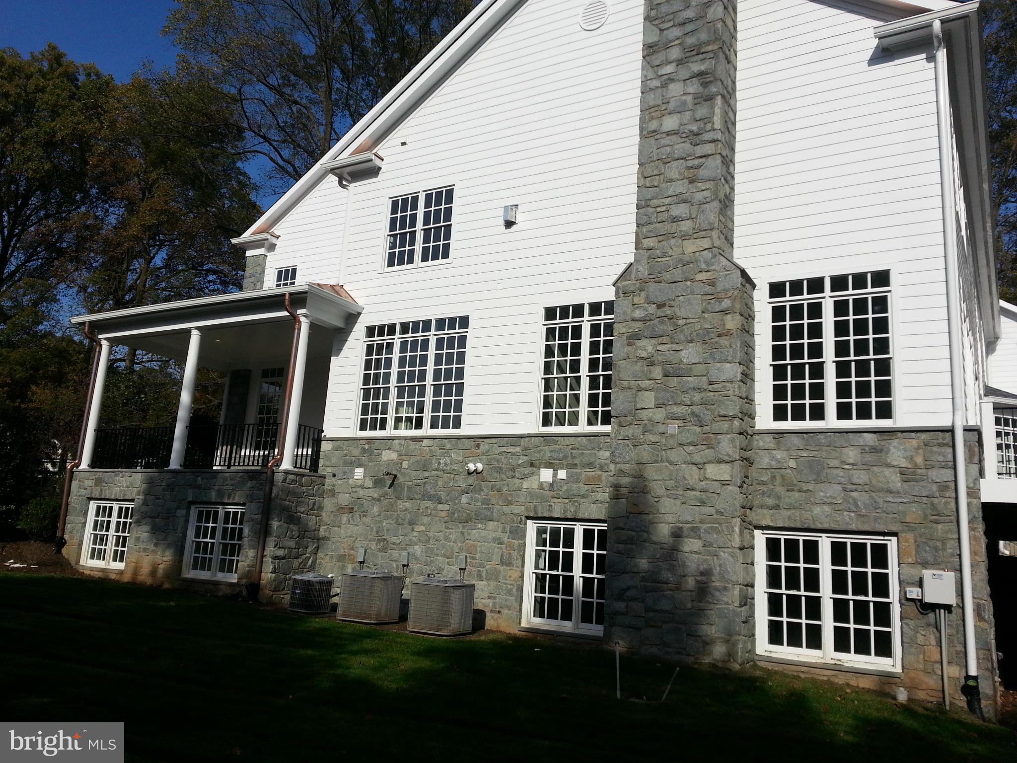 WOODHAVEN - Residential