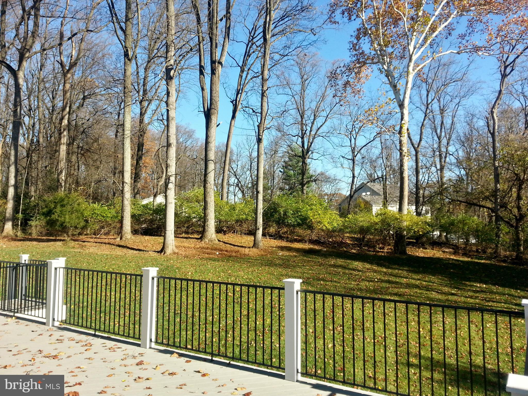 WOODHAVEN - Residential