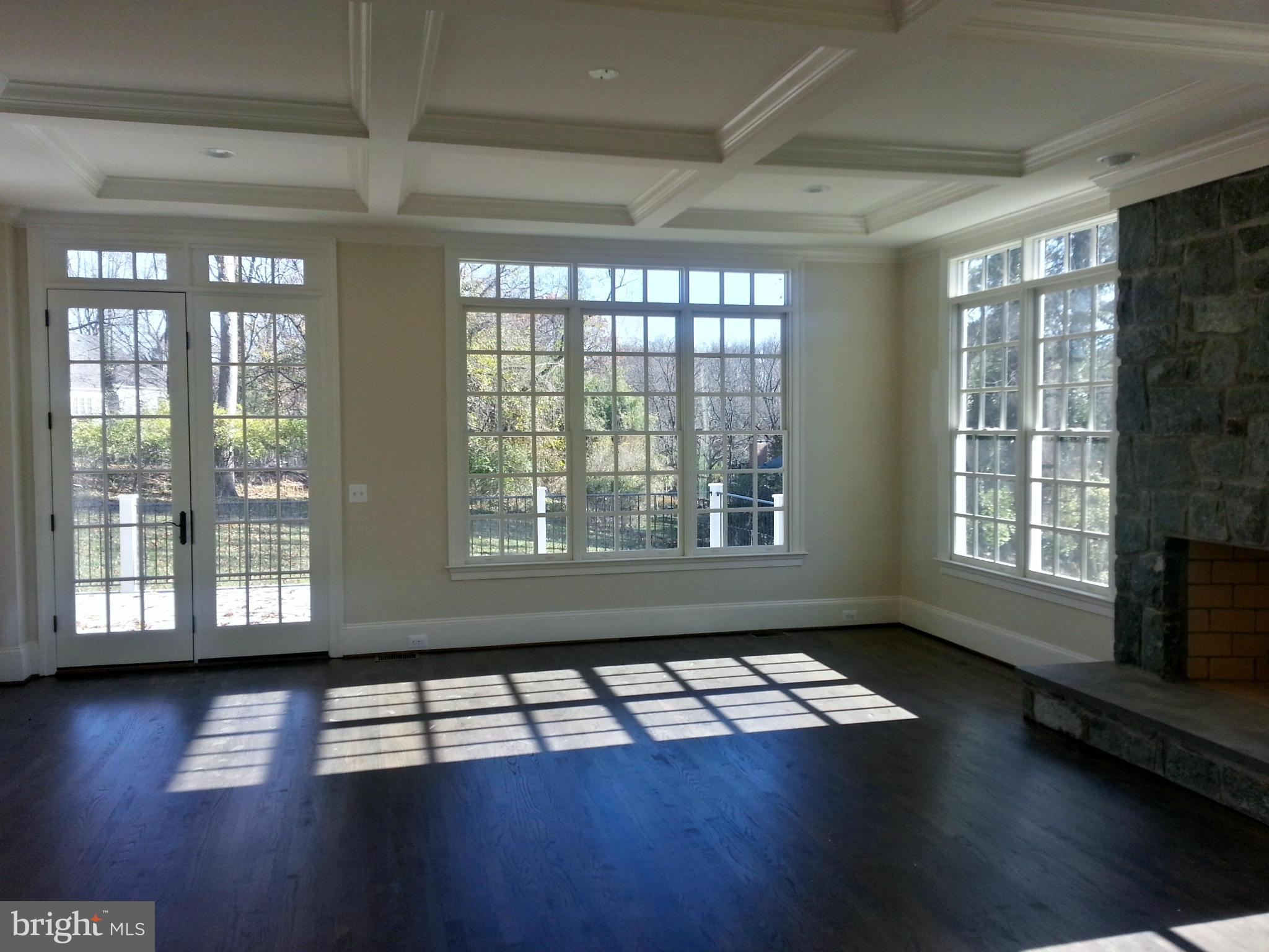 WOODHAVEN - Residential