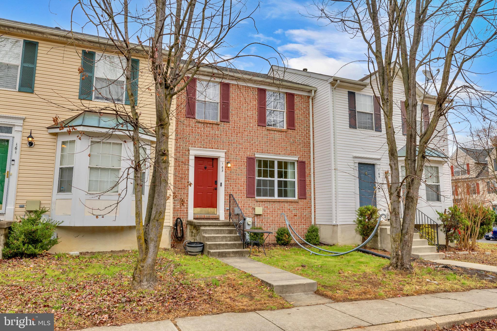 SEVEN OAKS - Residential