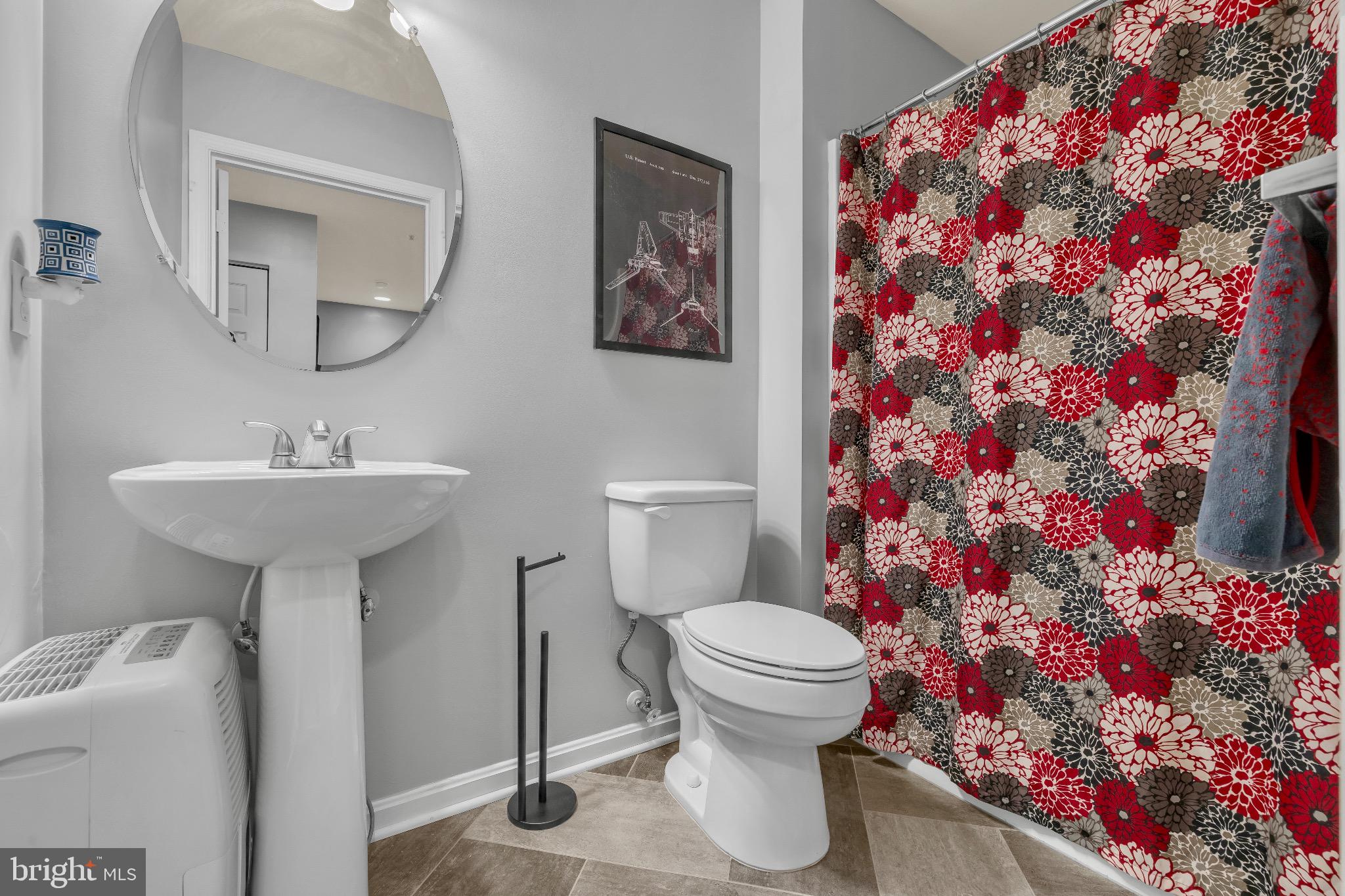 SEVEN OAKS - Residential