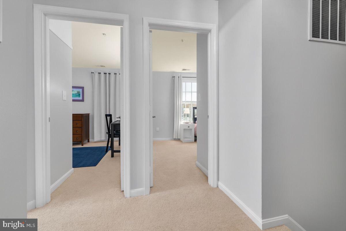 SEVEN OAKS - Residential