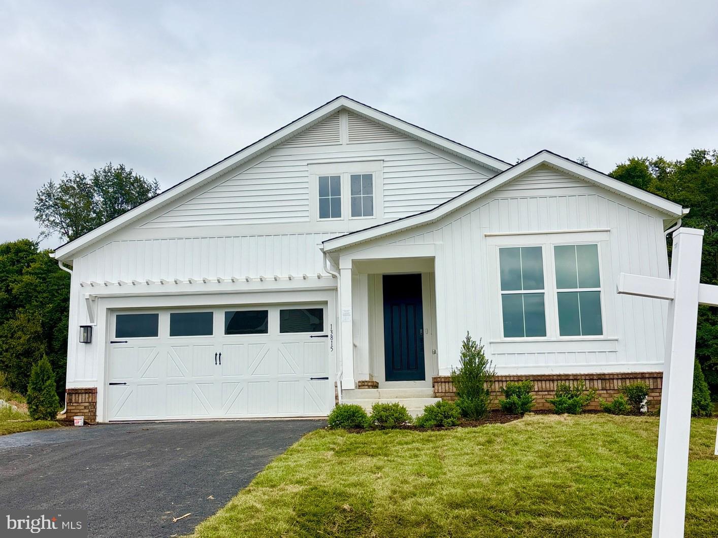 PARADISE HEIGHTS - Residential