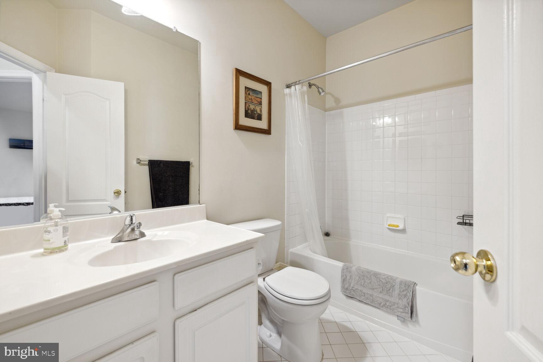 KING FARM BAILEYS COMMON - Residential