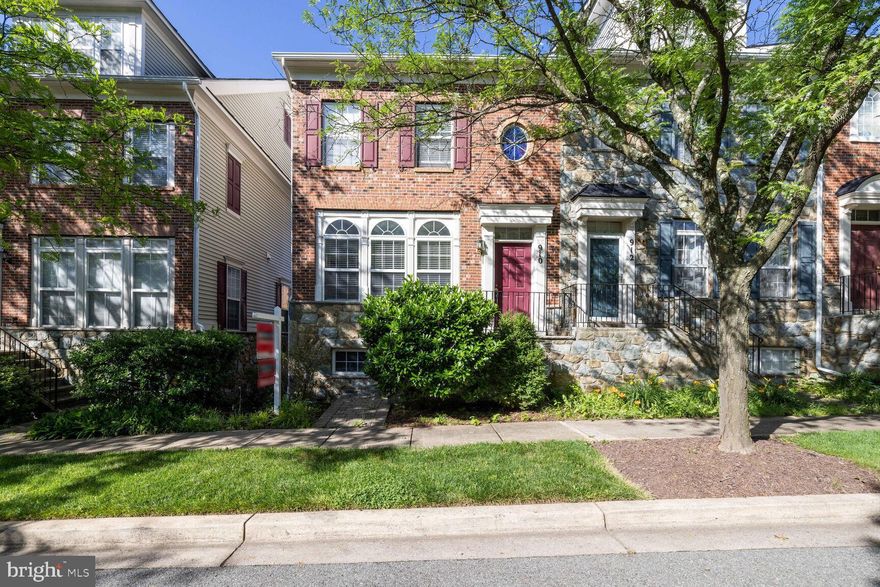 EXCITING NEW PRICE!! HURRY!!!
FANTASTIC Brick & Stone Craftstar End-Unit Townhouse in King Farm Bailey Subdivision!!
Nestled elegantly on a quiet, tree-lined street in the highly sought-after King Farm community, this gorgeous 3-bedroom, 2.5-bathroom, 2-car garage home offers an exceptional blend of architectural detail, abundant daylight, and spacious living.  Many recent updates include: new stove 2021, dryer 2020, HVAC 2018,  washer 2017, dishwasher 2015, hot water heater 2013, French doors in kitchen replaced by Long Fence($8,000), all toilets replaced and all ducts cleaned. Step inside and be greeted by a large living room adorned with crown moldings and hardwood floors and illuminated by triple arch windows at the front and two large side windows. The living room flows seamlessly into a lovely bright dining area, separated by a columned half wall, opening to the spacious eat-in kitchen. The kitchen boasts ample cabinetry, storage space, and French doors topped with transom windows that open to a deck.  A convenient powder room completes the main level.  With vaulted ceilings in every bedroom, the carpeted upper level is designed for comfort and privacy. It features a primary bedroom suite with a walk-in closet and an en-suite bath with dual vanity sinks and a spacious shower. Two additional bedrooms and a hall bath round out this level.  The finished lower level is a versatile space for a recreation room or family room, a utility closet, and direct access to the garage.  Enjoy a vibrant neighborhood with a plethora of amenities just around the corner. Residents have easy access to shops, restaurants, a community pool, ballparks, tot lots, tennis and pickleball courts, and a dog park. The community also hosts wonderful summer concerts, movie nights on the lawn, and much more.   Excellent location with easy access to major highways including I-270, 370, ICC, and just 0.5 mile to the metro, making commuting a breeze.  This gem is poised to attract the most discerning buyers looking for the best value in a prime location. Don't miss the opportunity to make this beautiful townhouse your new home!