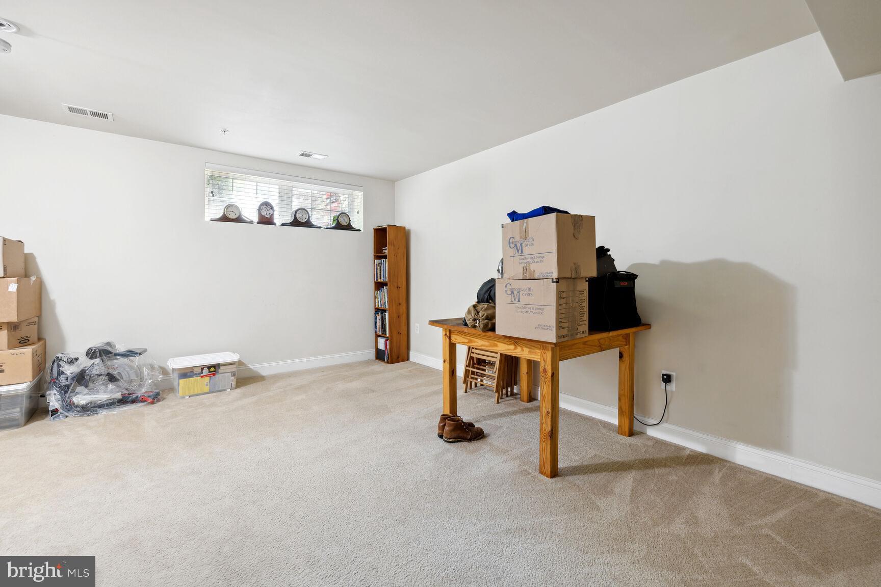 KING FARM BAILEYS COMMON - Residential