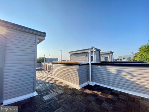 Townhouse For Rent - 1714 N Bouvier Street #B<br/> PHILADELPHIA, PA 19121