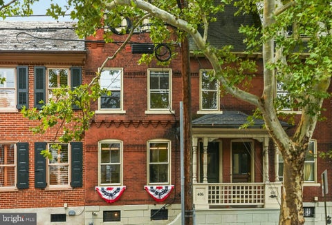 Townhouse For Sale - 406 N New Street<br/> BETHLEHEM, PA 18018