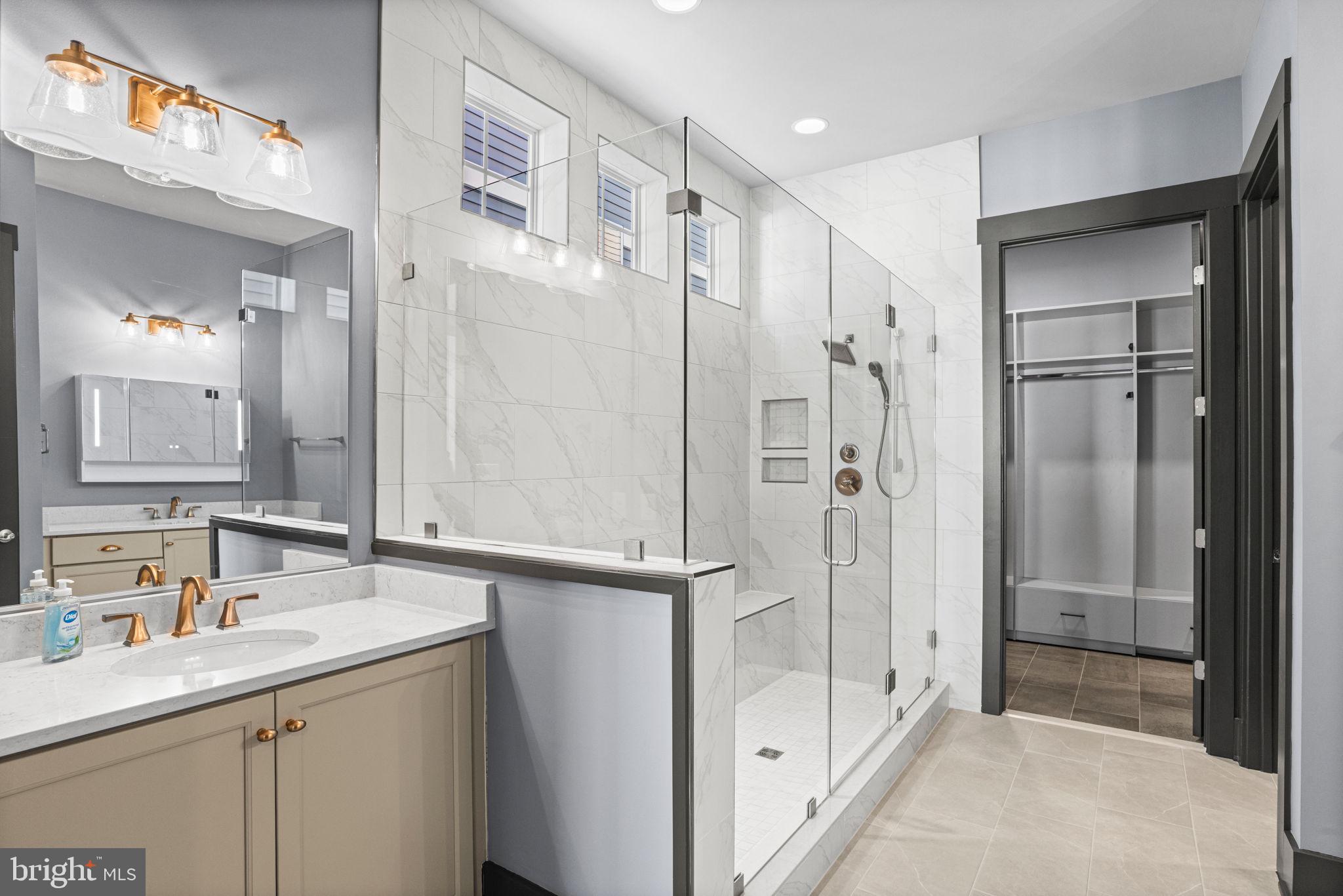 AMBLEBROOK - Residential