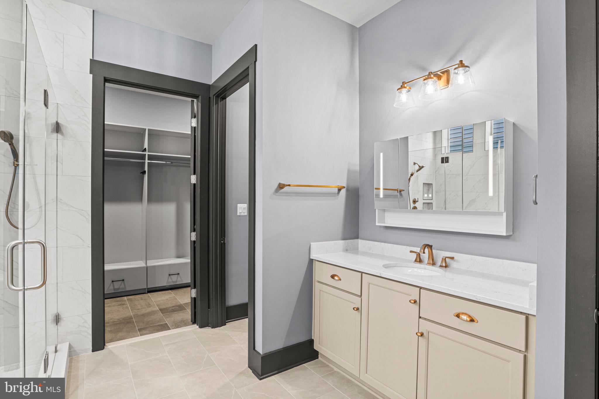 AMBLEBROOK - Residential