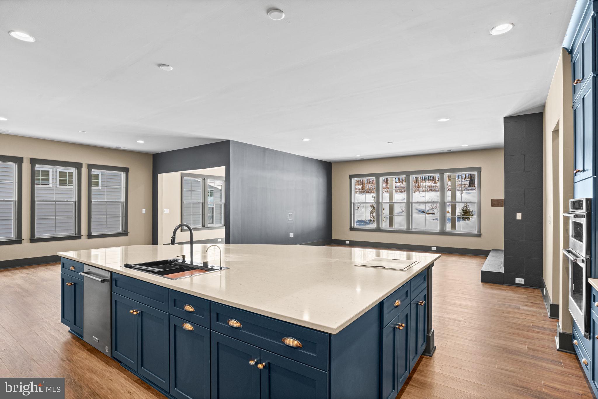 AMBLEBROOK - Residential