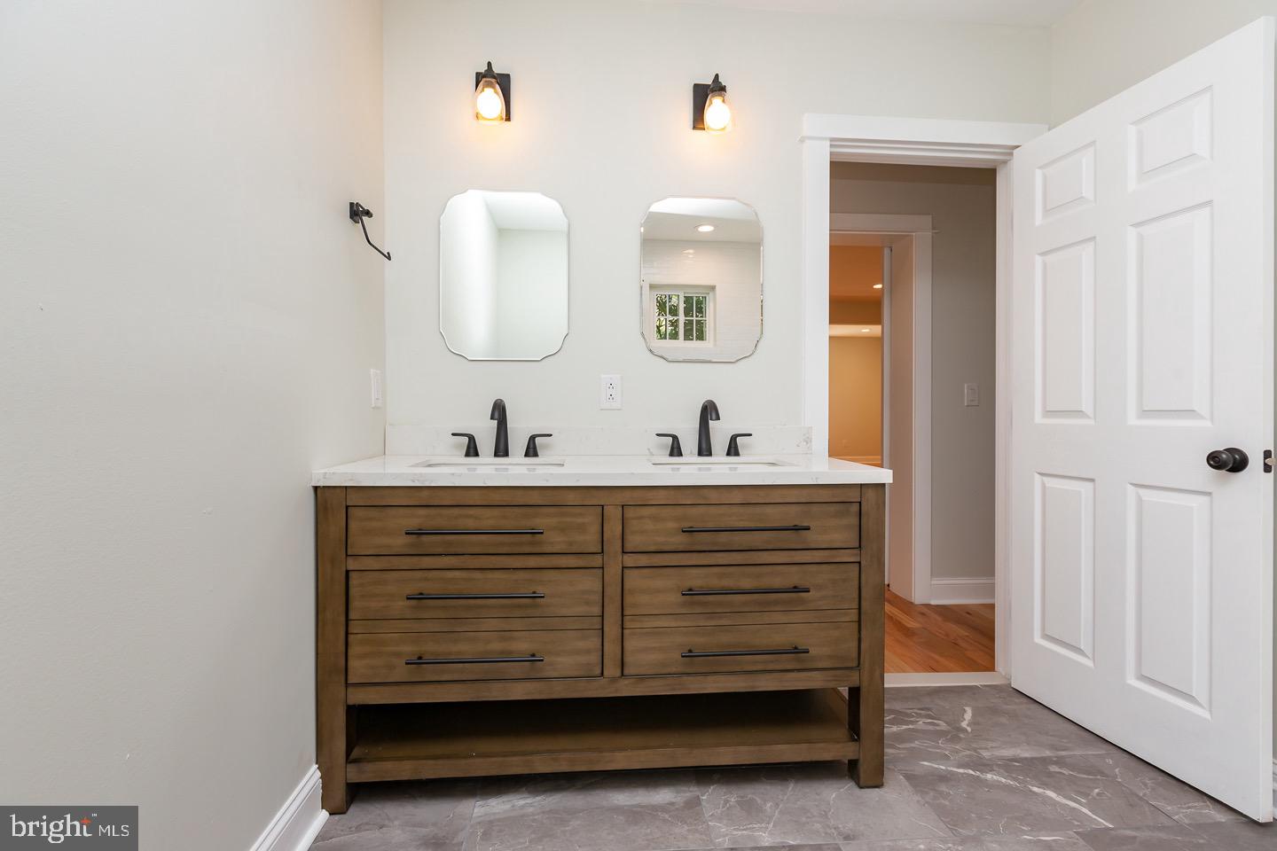 BROOKLINE - Residential