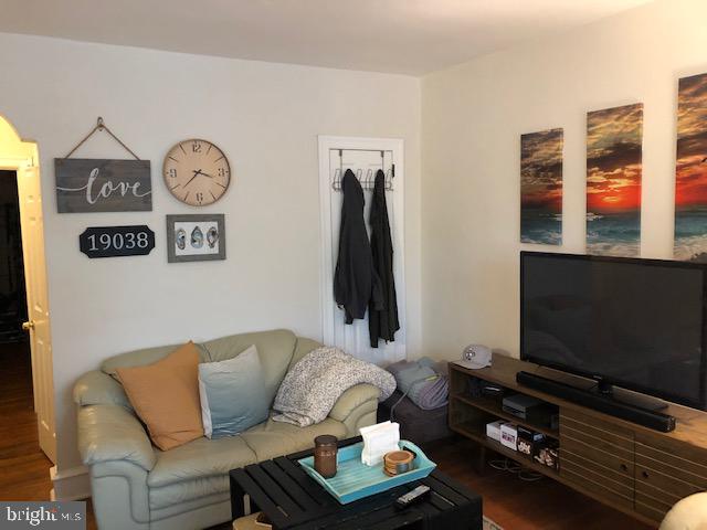 GLENSIDE - Residential Income