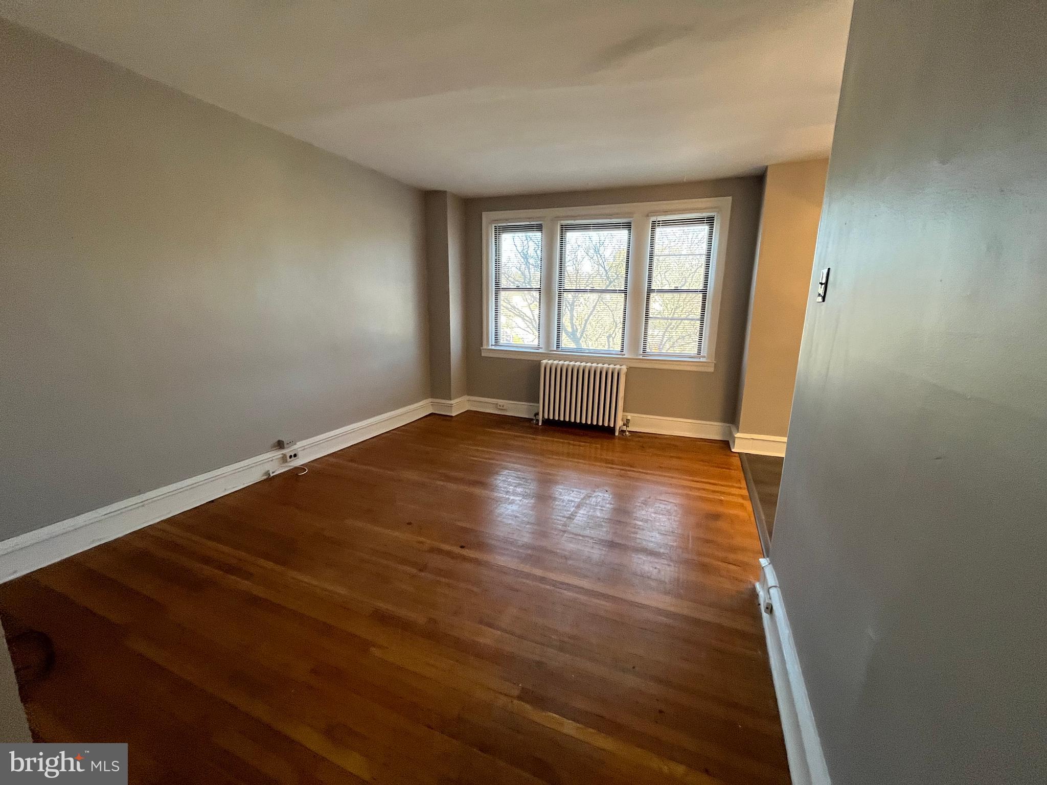 GLENSIDE - Residential Income