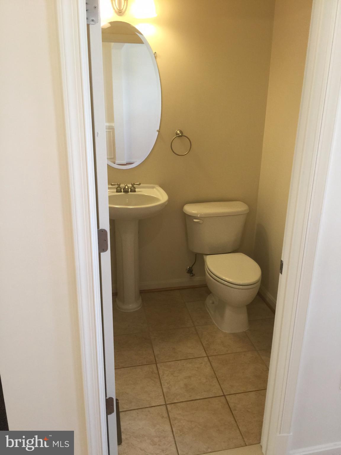 GREAT OAK - Residential Lease