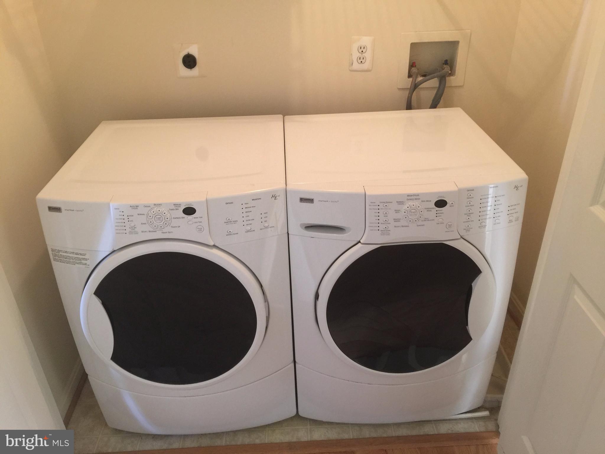 GREAT OAK - Residential Lease