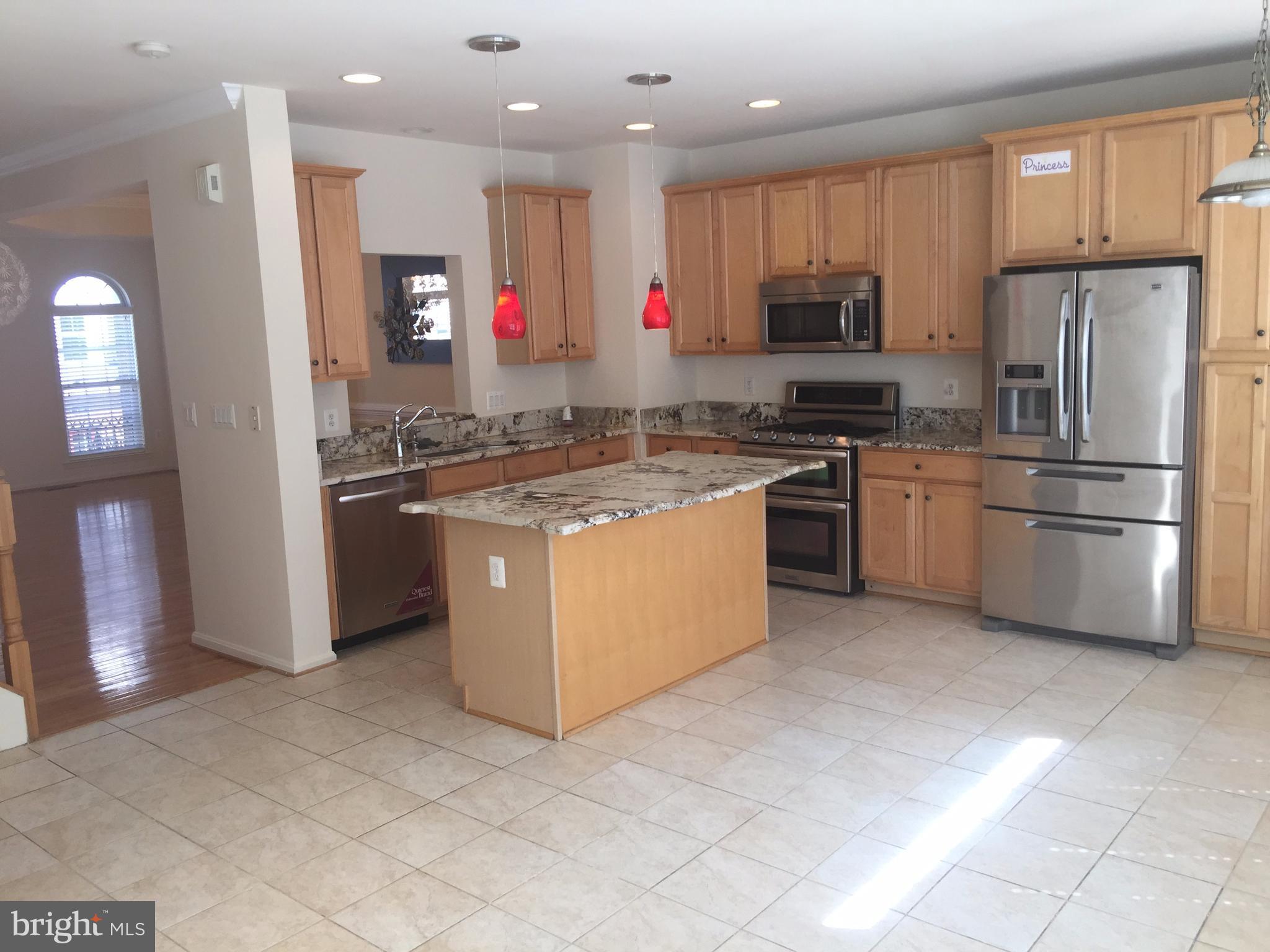 GREAT OAK - Residential Lease