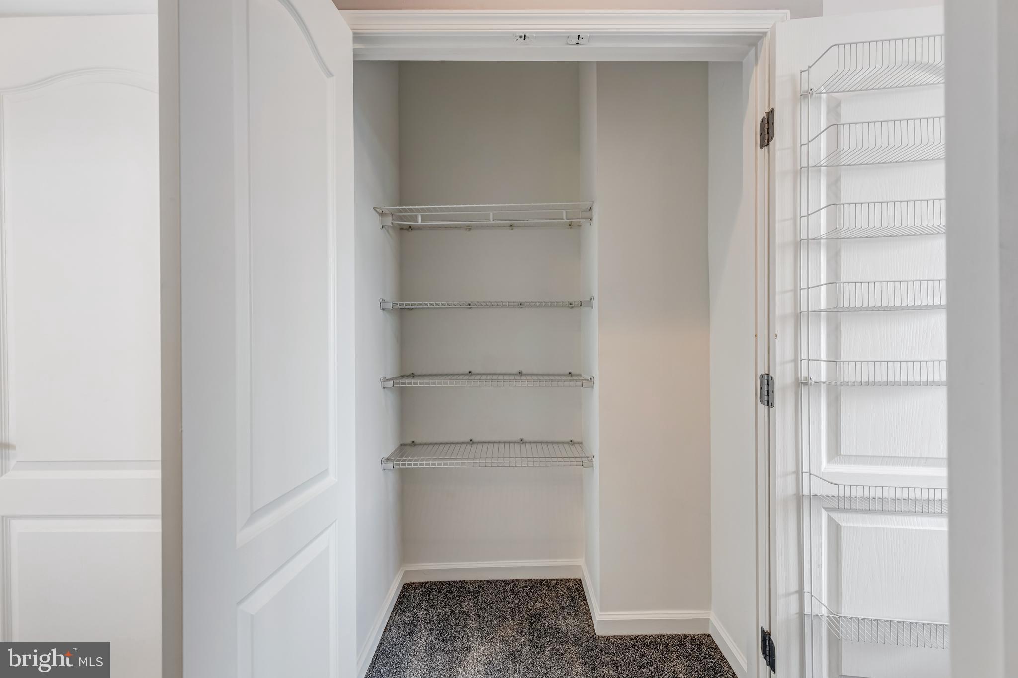 RESIDENCES OF LORTON STATION - Residential